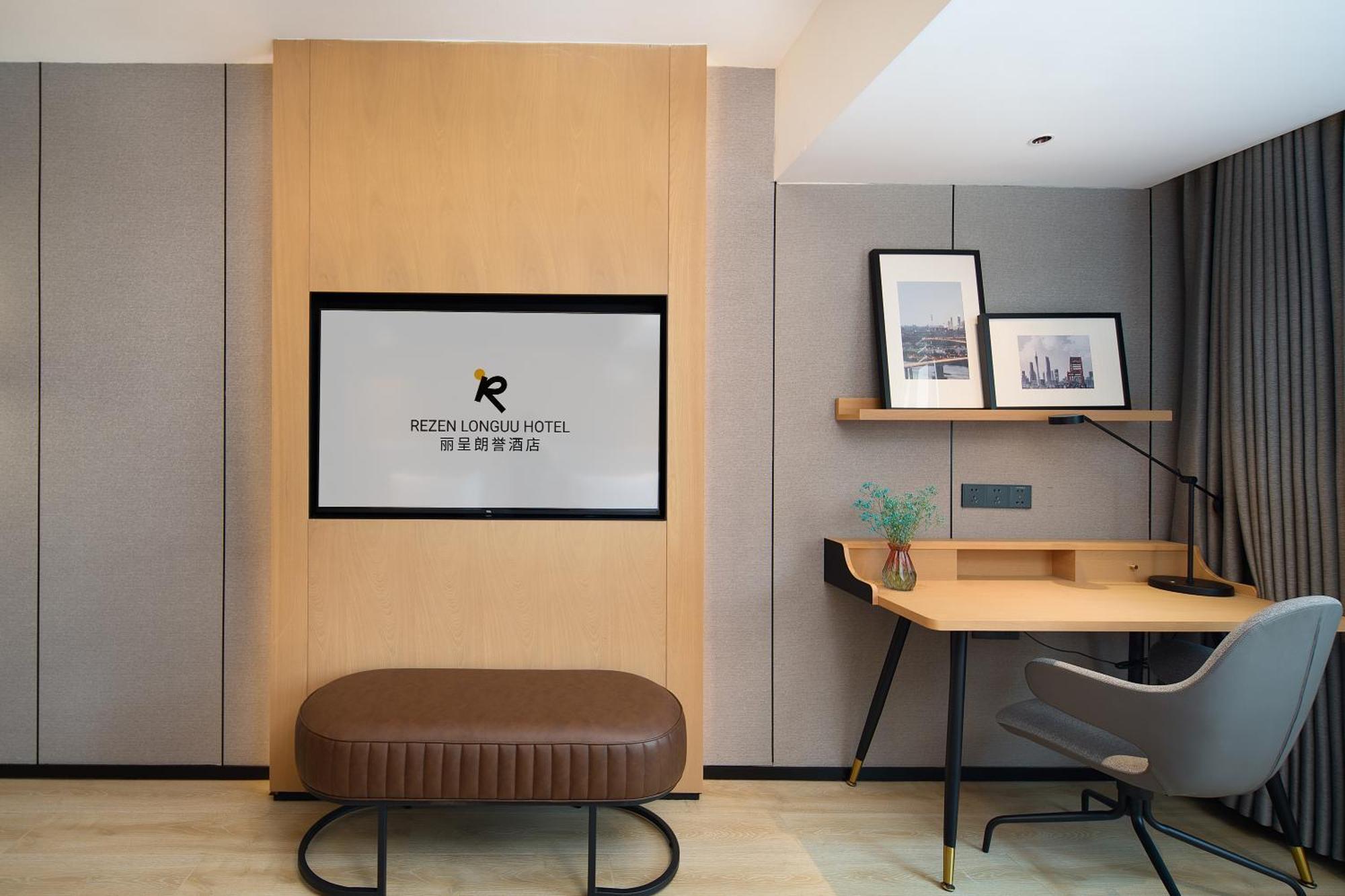 Langham Honor International Hotel Canton Fair Complex Branch - Free Shuttle To Canton Fair Complex During Canton Fair Period & Free Mini Bar Buitenkant foto